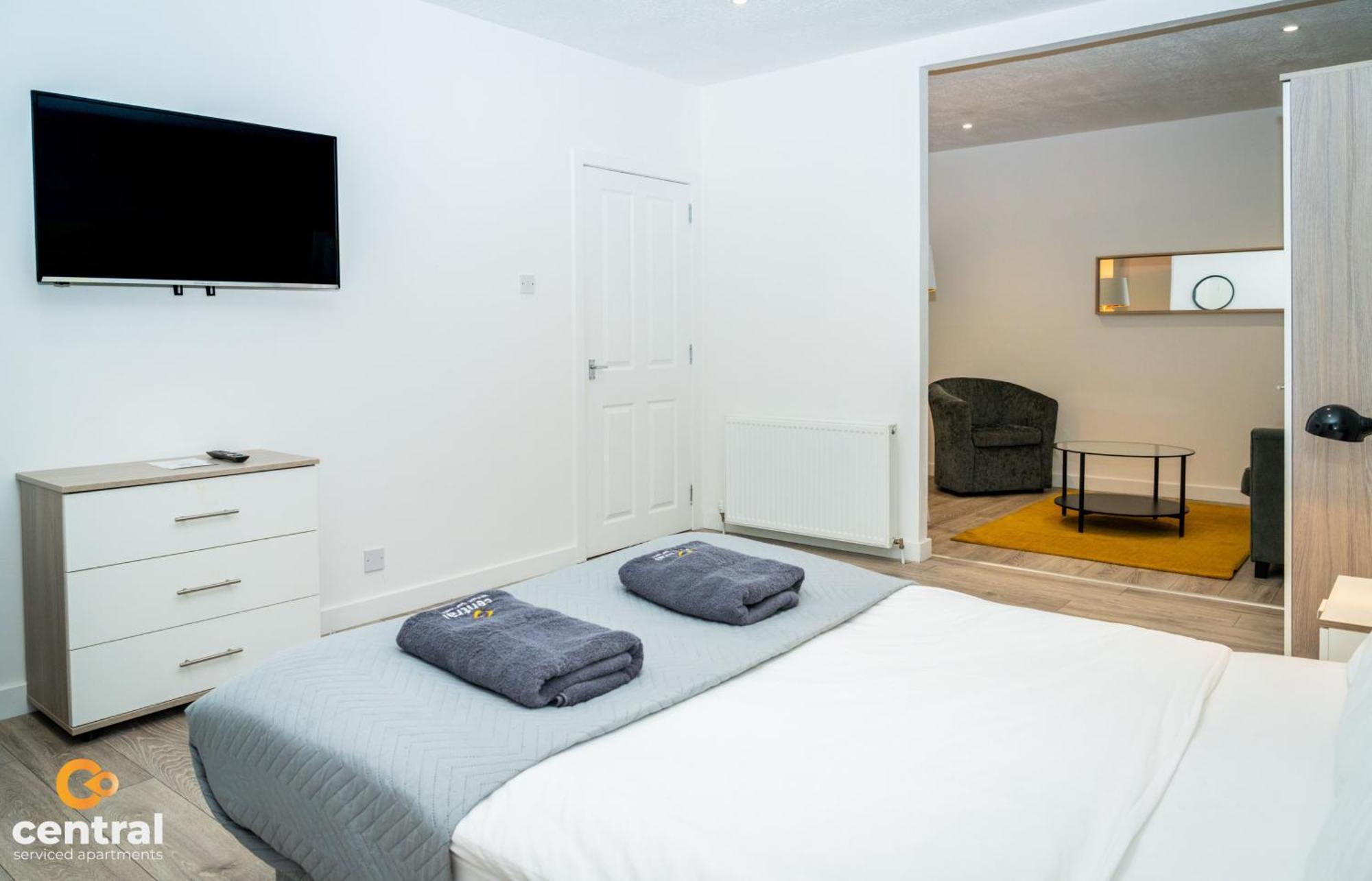 Central Serviced Apartments - 2 Bedroom - Walk Away From City Centre & Universities - Sleeps 4 - 3 X Double Beds - Smart Tvs In All Rooms - Short Term Stays Welcome - Walk Away From Train & Bus Station - Preferred Location For Short Stay In Дънди Екстериор снимка